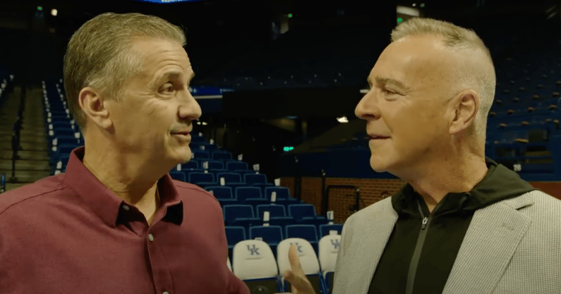 John Calipari talks with Jimmy Dykes ahead of Kentucky vs. Arkansas